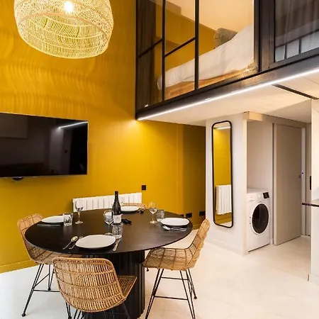 Dify Luxury - Place Bellecour *